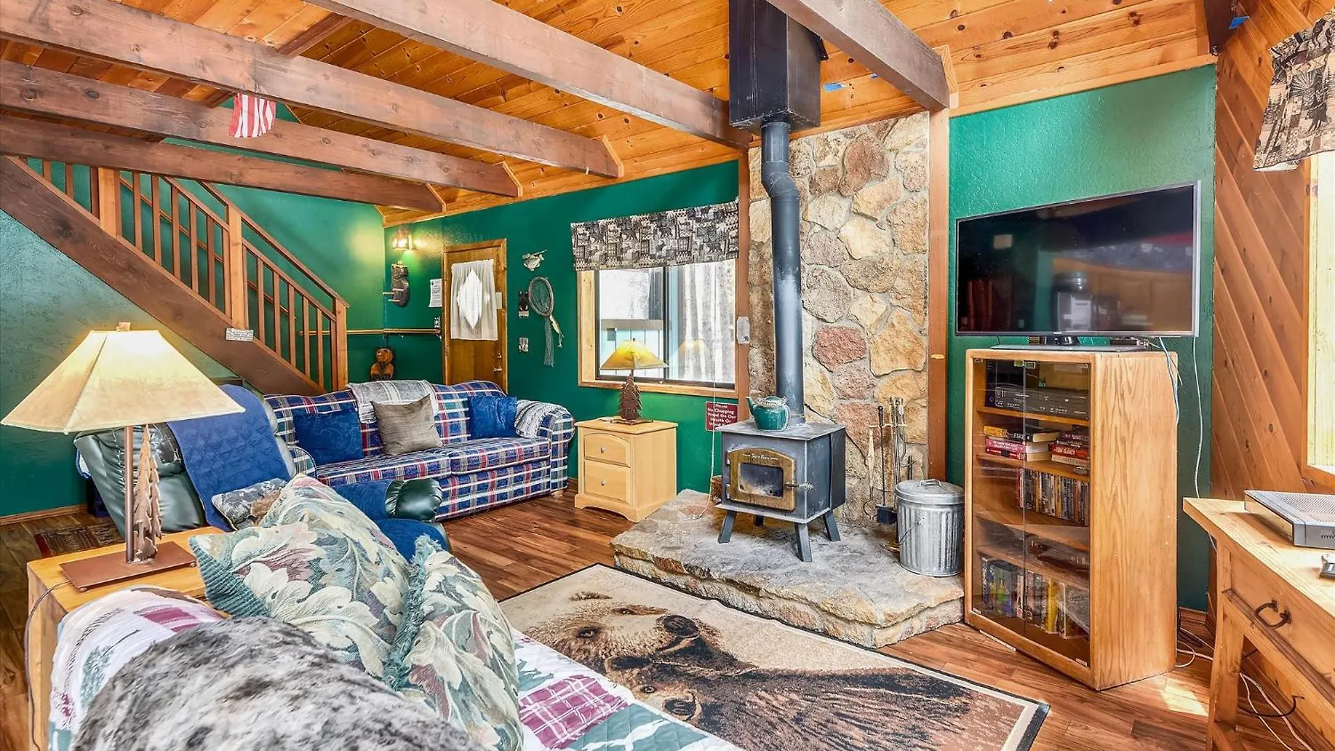Only 7 Miles To Heavenly, Huge Deck, Pets Welcome South Lake Tahoe Feriehus